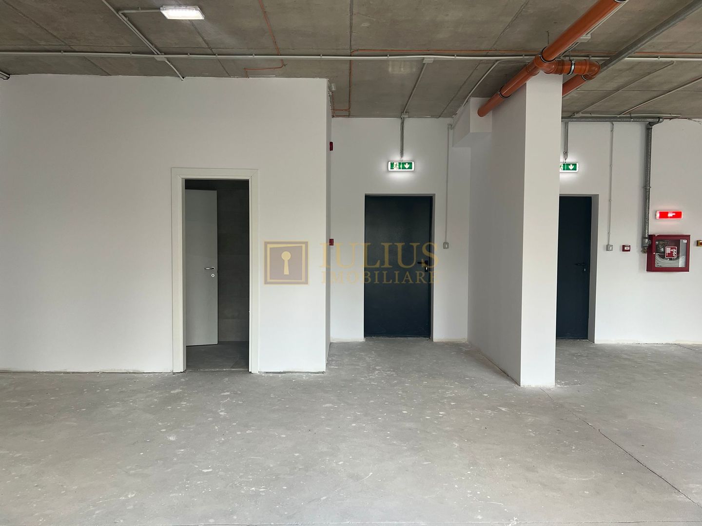 Spatiu 90mp utili; bloc nou, vad comercial ! Zona de nord - la bulevard. - Poză 11