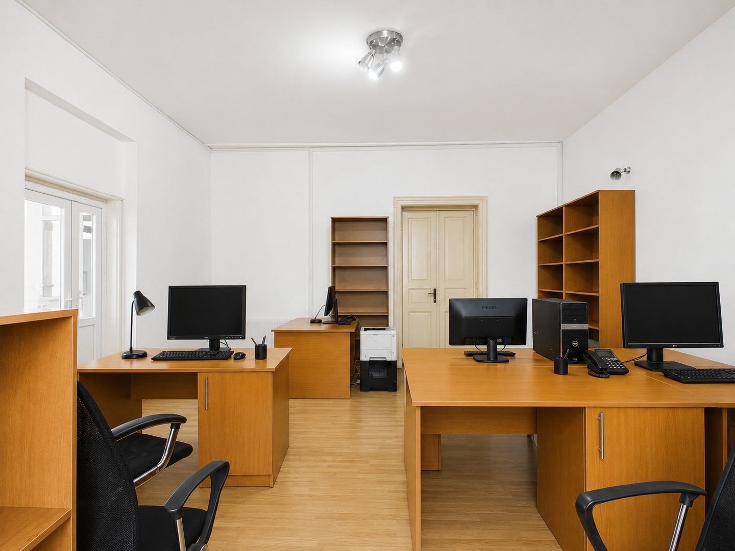 Casă / Vilă cu 6 camere de vânzare în zona Gara de Nord - Poză 8
