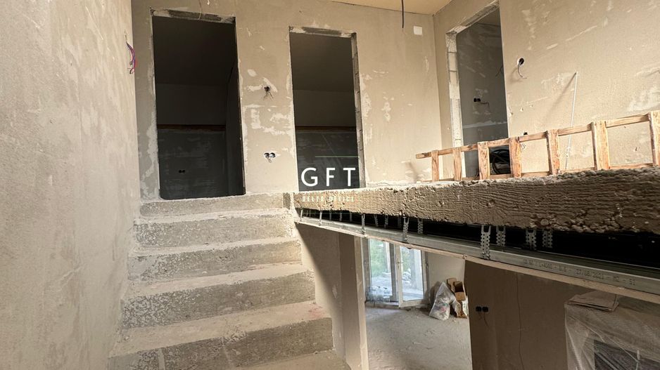 Casa de vanzare la Orheiul Bistritei si teren de 24 de ari - Poză 14