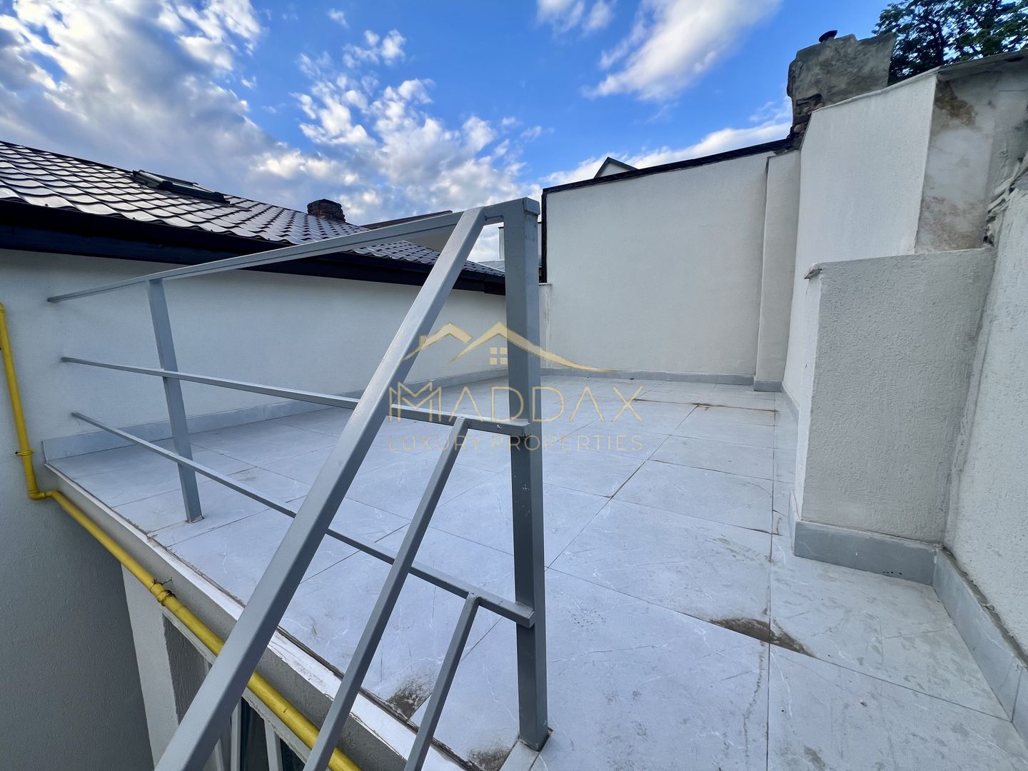 Casa **8 camere** // Domenii - Poză 30