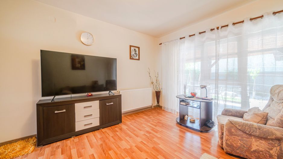Oportunitate UNICA! Casa individuala la pret de apartament in Chisoda - Poză 16