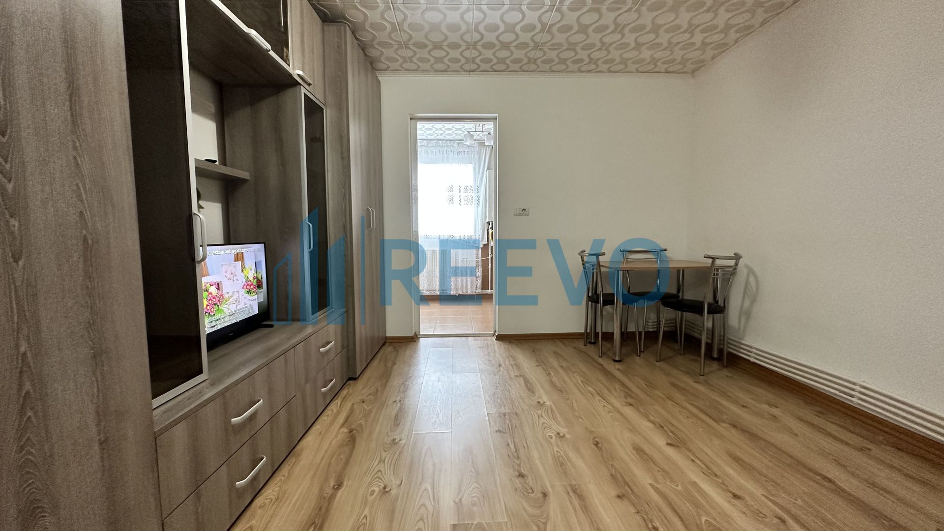 Garsonieră de vânzare în Buhuși - Poză 5