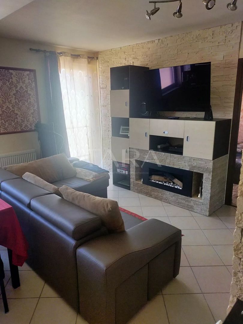 Vânzare apartament cu 2 camere, situat în Florești, în zona Florilor. - Poză 1