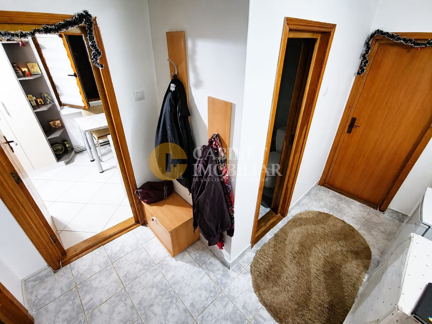 Apartament 4 camere parter/ Spațiu Comercial Nicolina 2 - Poză 3