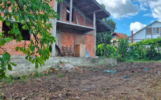 Casă la roșu cu teren 450 mp – Strada Strugurilor, Iași - Poză 6
