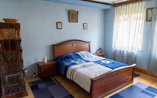 Casa individuala 5 camere | Zona centrala Agnita | Teren 990 mp - Poză 4