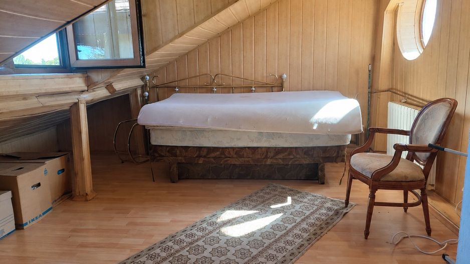 Vilă cu 8 camere de vânzare, piscina, livada, iesire la Balta Pasarea - Poză 26