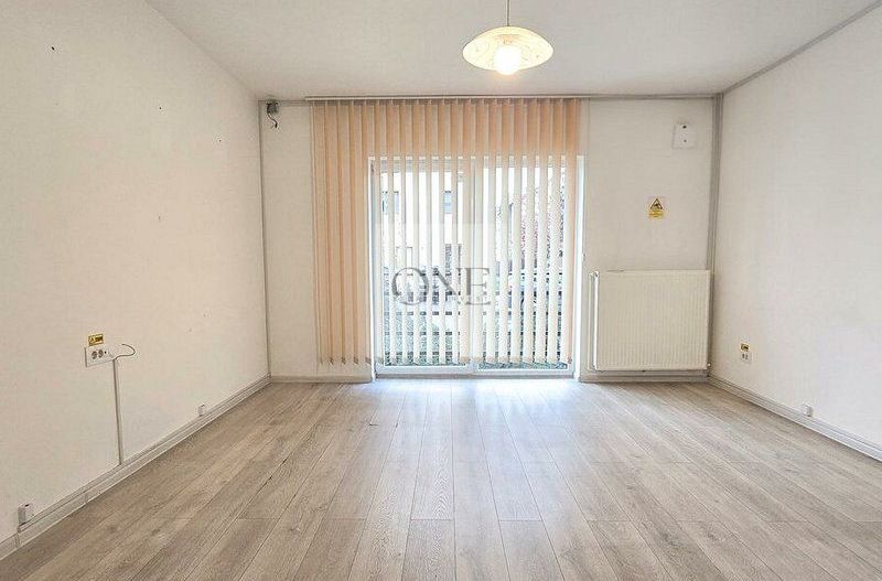 Spatiu De Birou Zona De Case Tractorul - Poză 1