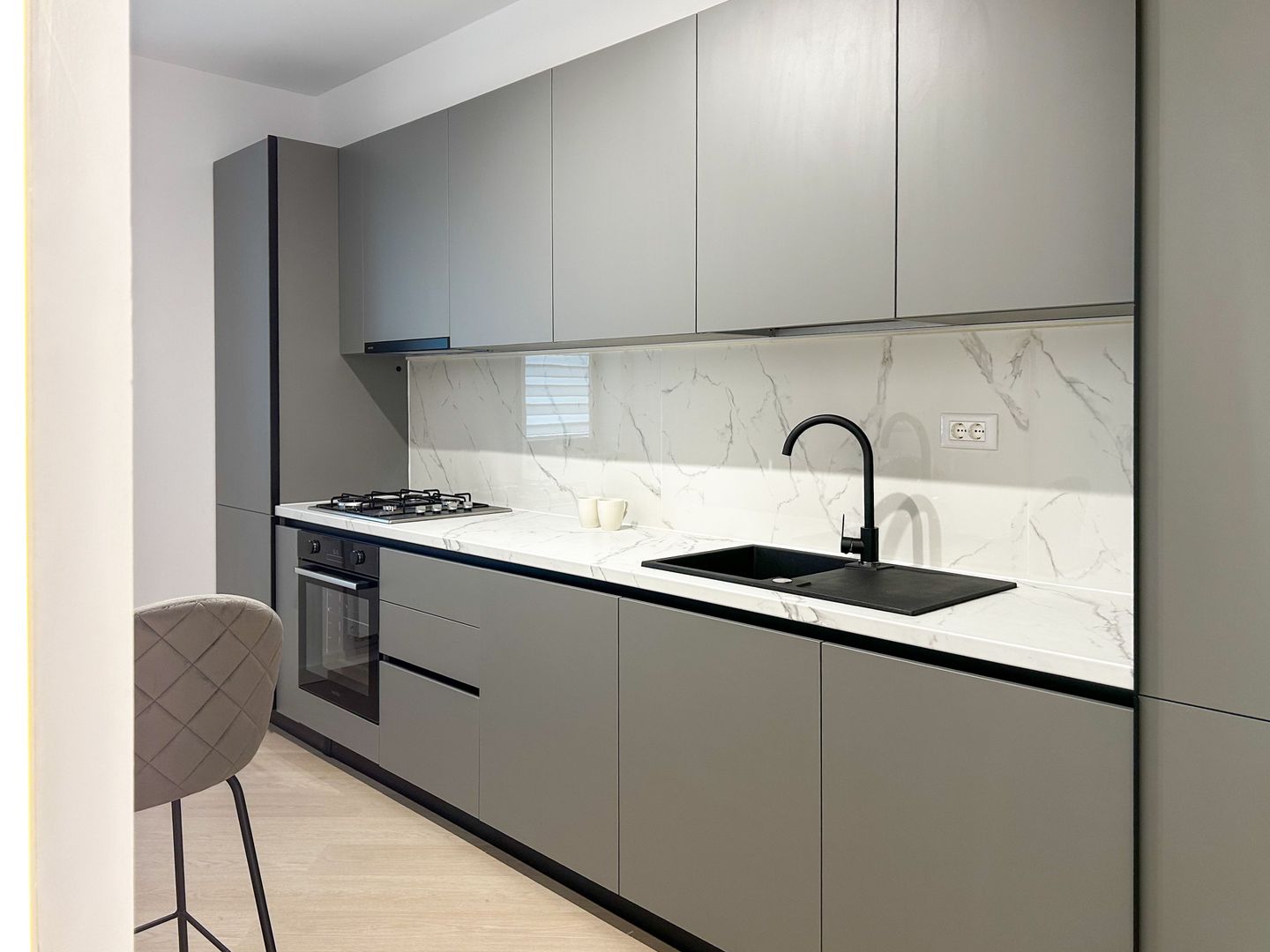 Chirie I Studio dublu premium | Etaj 9 | Vedere Sky Tower - Poză 8