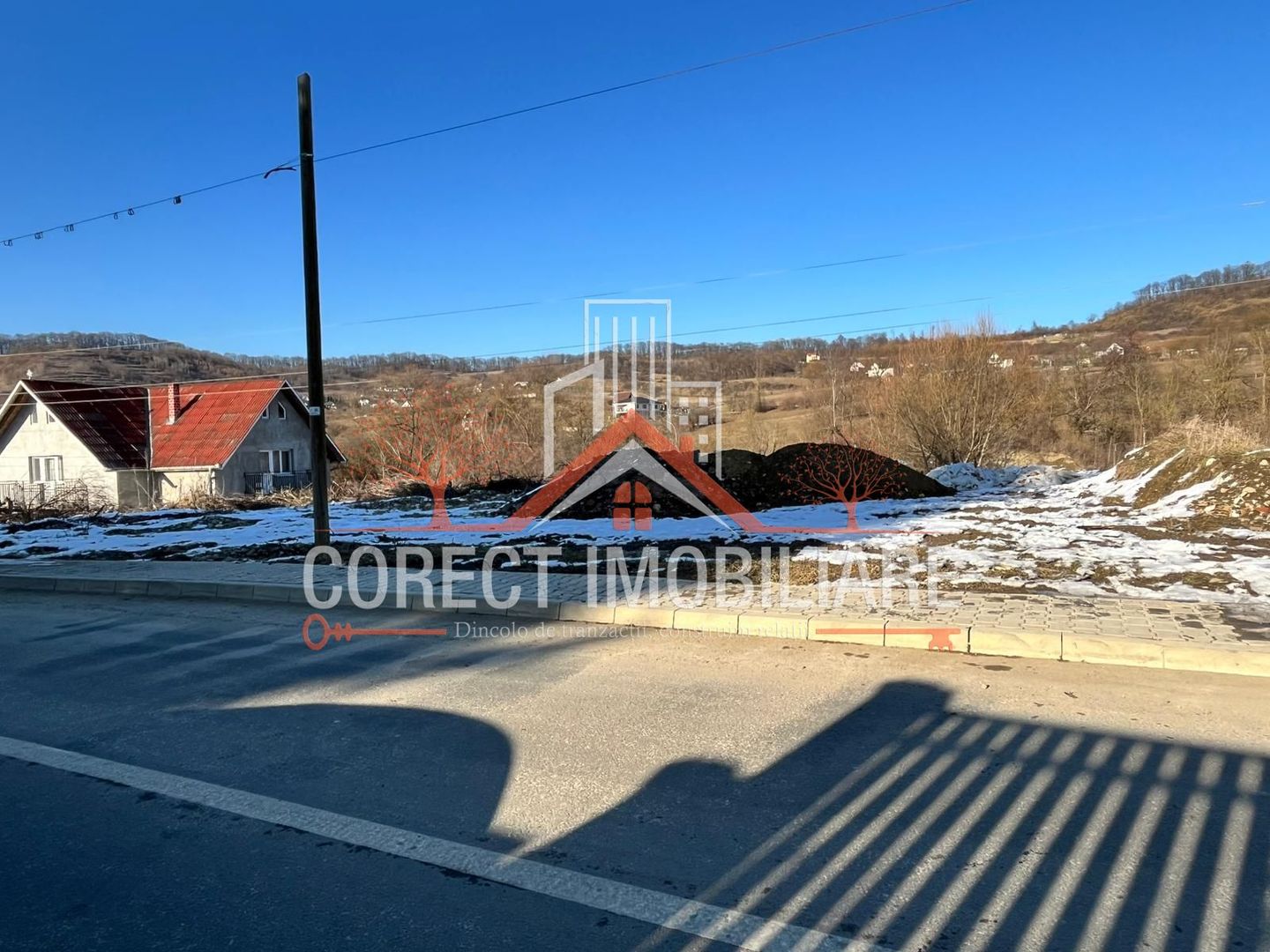 De vanzare teren valea ghinzii - Poză 1