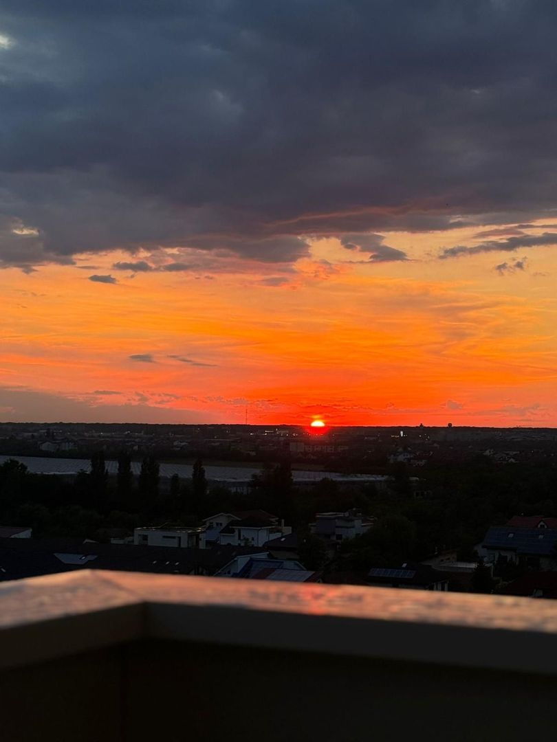 Chirie I Studio dublu premium | Etaj 9 | Vedere Sky Tower - Poză 14