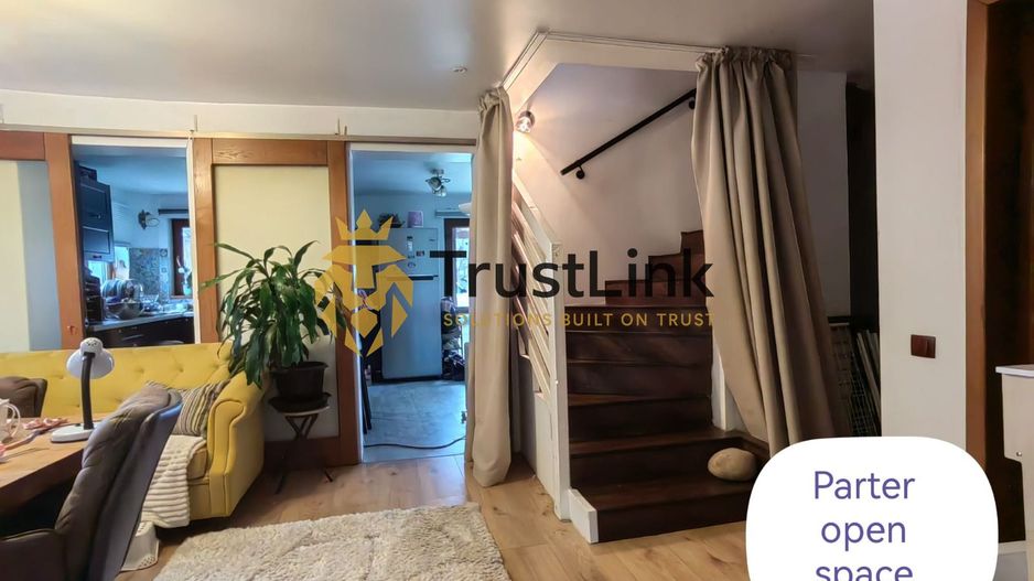 Casă stil Victorian lângă Pădurea Snagov Teren 2.000 mp - Poză 4