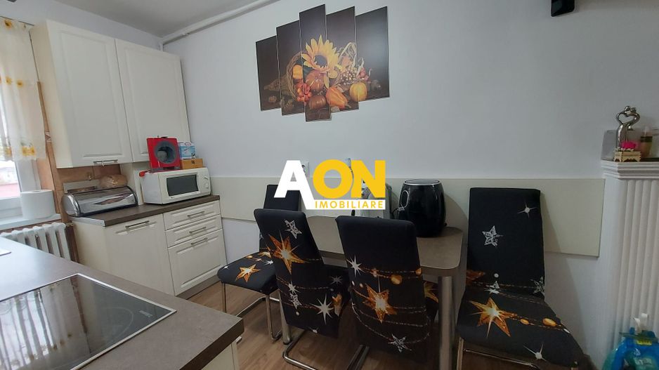 Apartament 2 camere, mobilat utilat, etaj intermediar, Cetate - Poză 3
