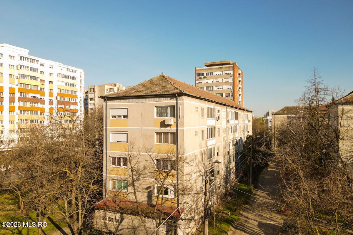 Circumvalatiunii - Gheorghe Lazar - 4 Camere, Etaj 3, 2 Bai, Centrala - Poză 19
