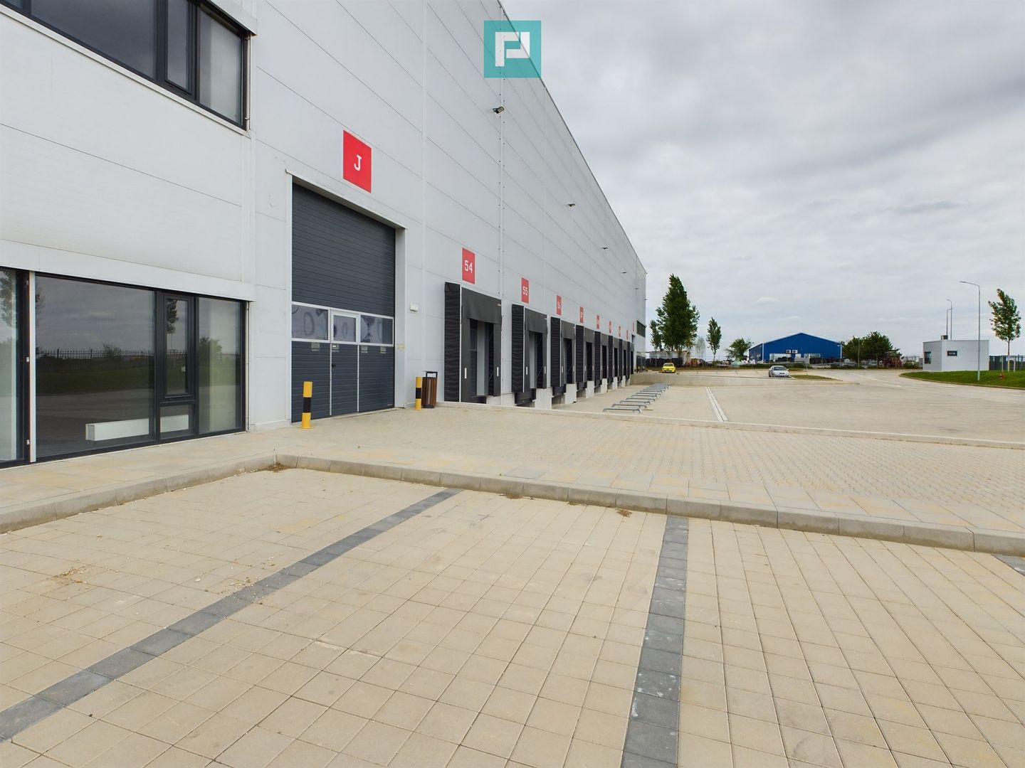 Spatii depozitare clasa A, zona Dragomiresti - Autostrada A1 - Poză 1