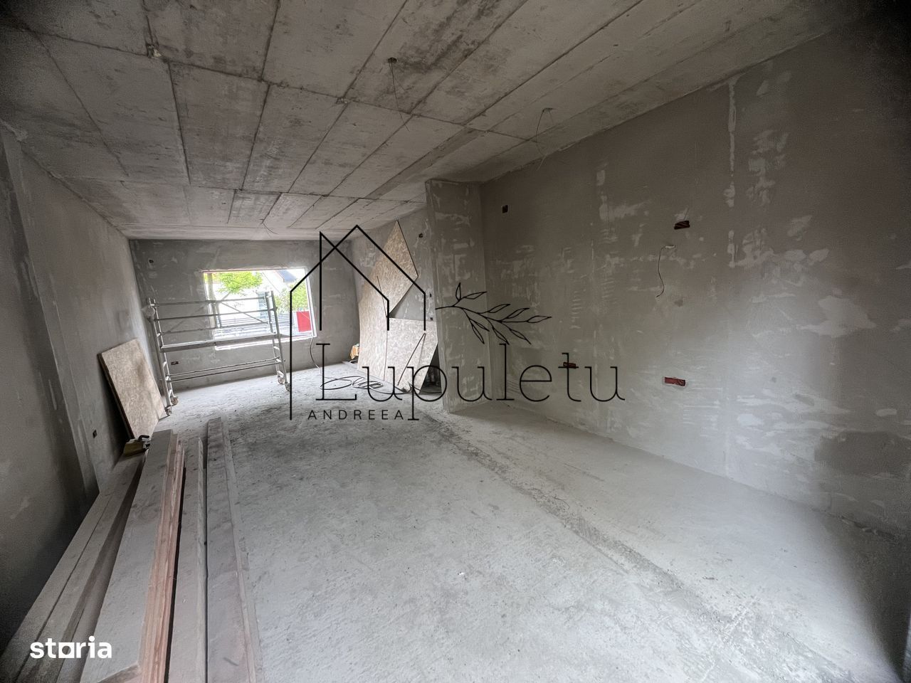 Proprietate unică D+P+E+M, Complet Renovată în 2025 | V.Aaron | - Poză 3