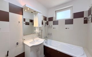 Apartament cu 3 camere decomandate / etaj intermediar - Poză 16