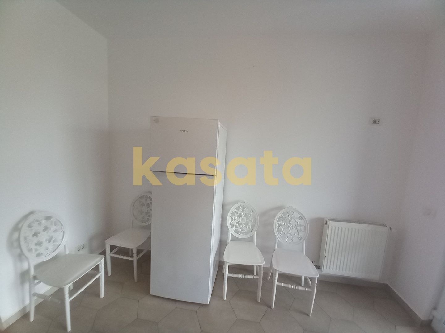 Vilă Modernă 4 Camere | Curte Privată | Zonă Excelentă & Facilități - Poză 5