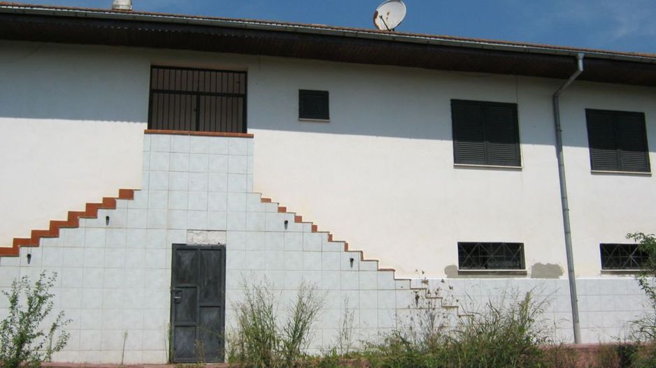 Vand Vila si teren cu deschidere la lac (5128mp) - Poză 5