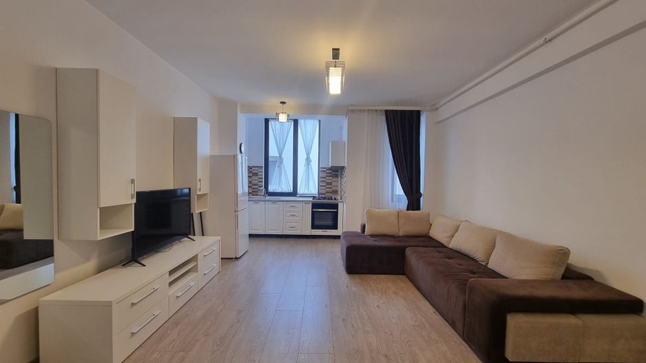 Apartament 2 camere de vanzare--zona Elvila - Poză 1