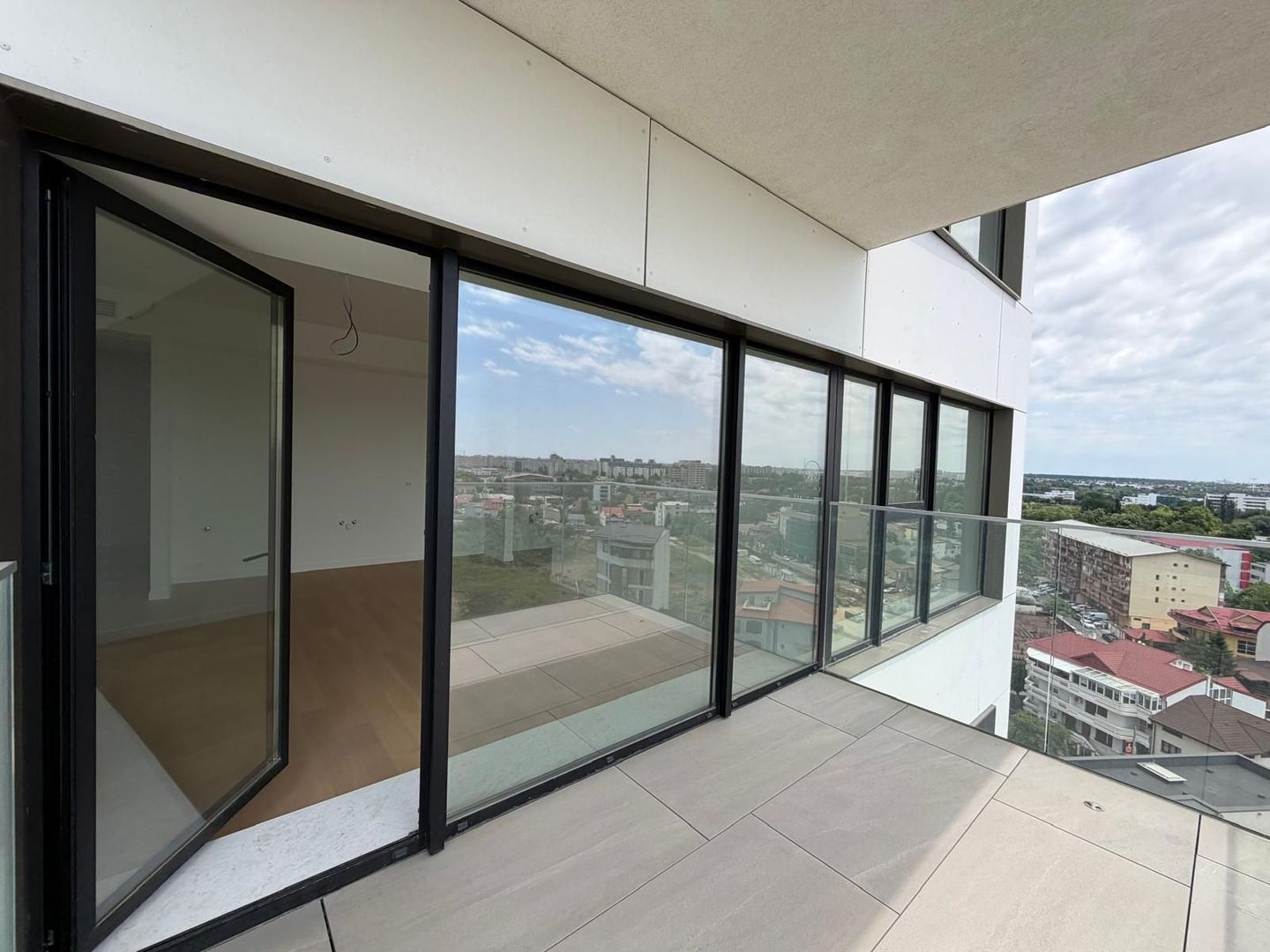 Apartament 2 camere cu vedere spre Lacul Tei | One Verdi Park - Poză 8