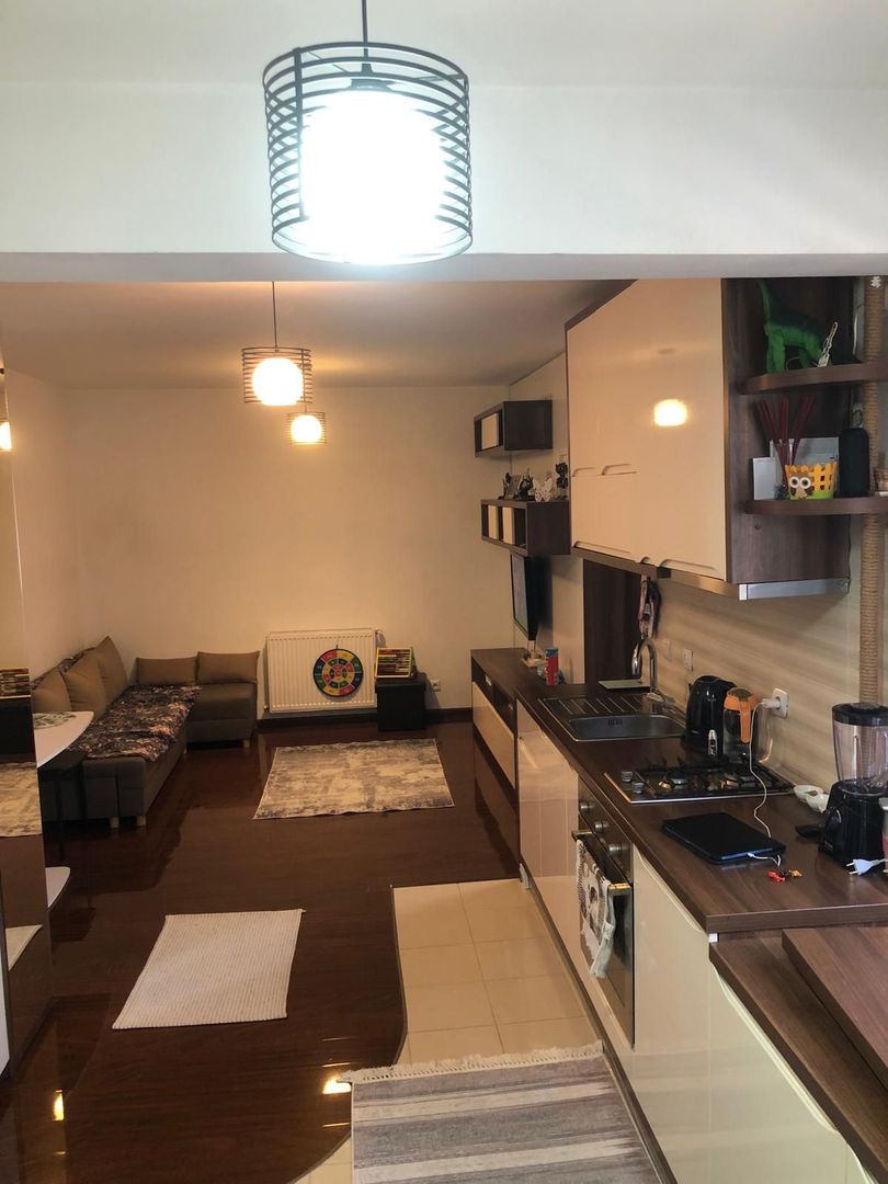 De vanzare apartament 2 camere Militari Residence - Poză 5