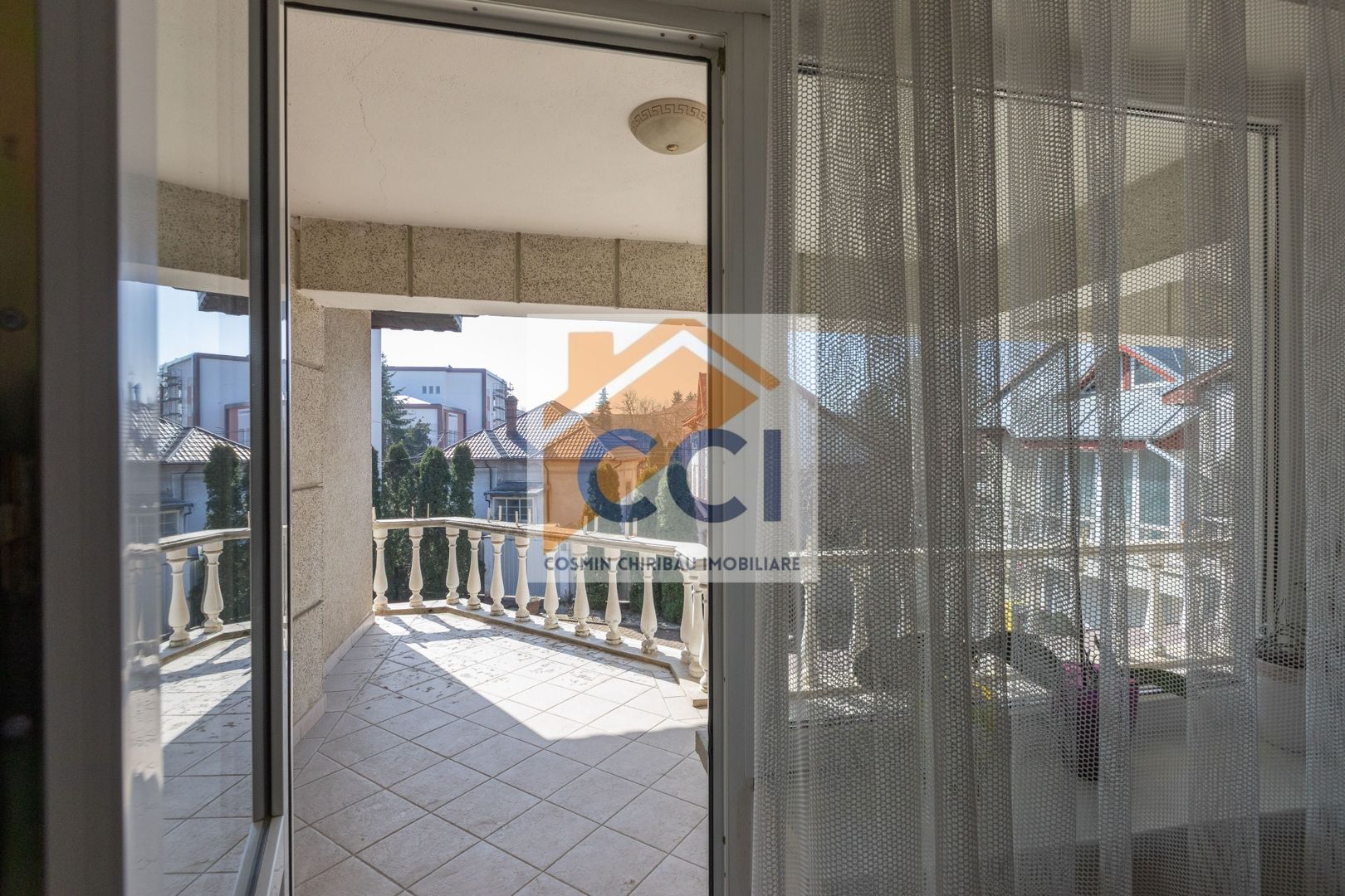 Proprietate exclusivistă ultracentrală -eleganță, spațiu și rafinament - Poză 54