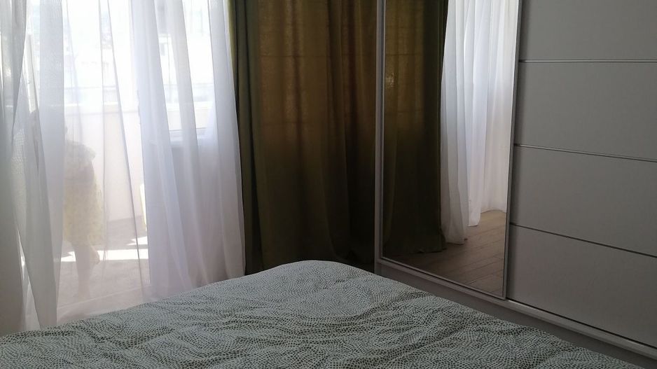 2 camere cu Parcare in Piata Mihai Viteazu - Poză 4