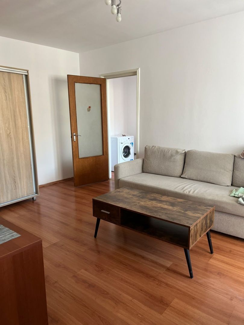 Apartament 2 camere de inchiriat, centrala proprie, Plaza Mall - Pet friendly - Poză 1