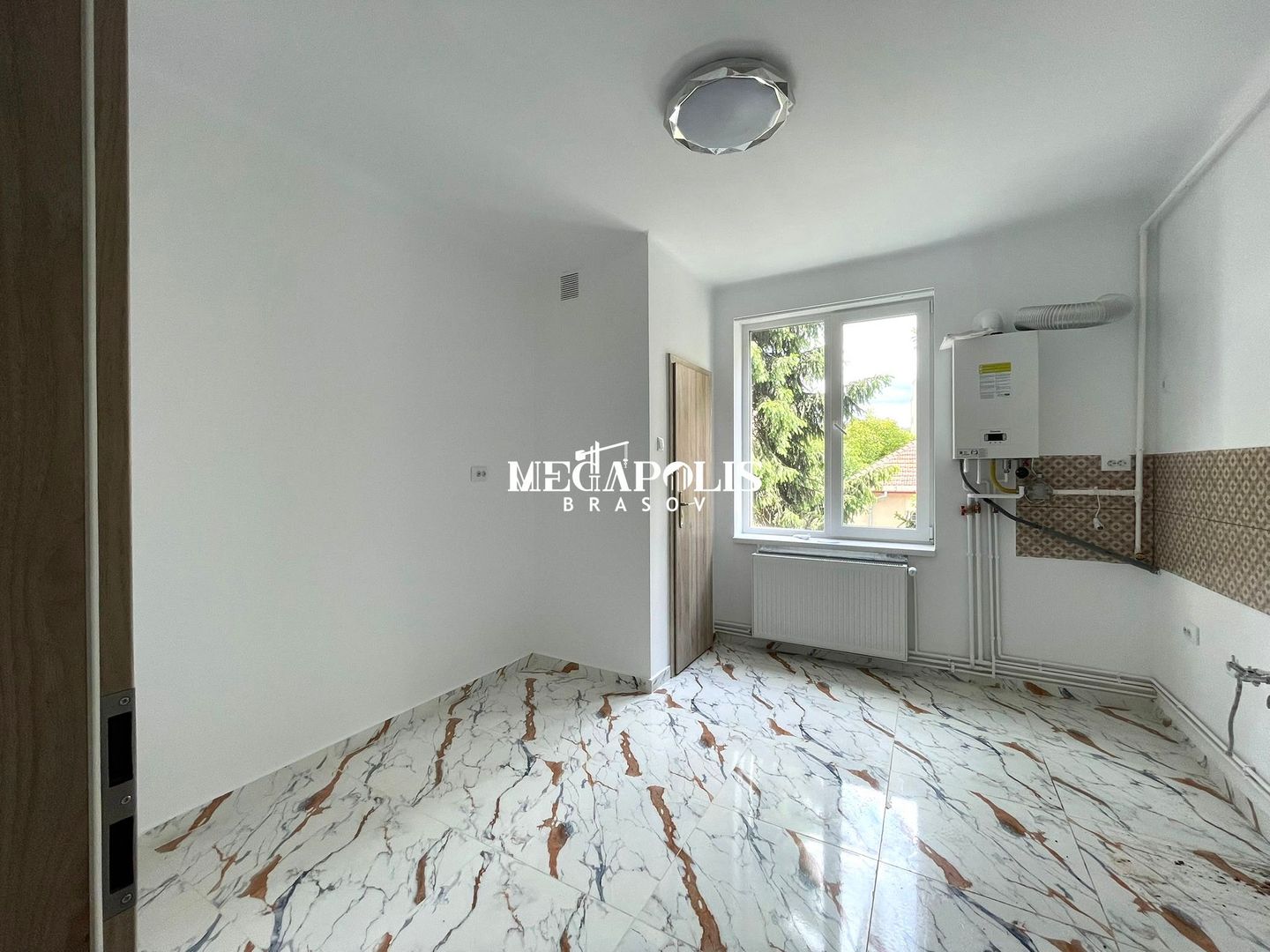 2.5 Camere | Decomandat | Renovat | 63mp | Avram Iancu - Poză 1