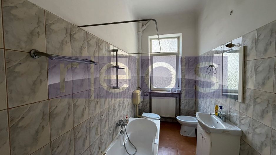 APARTAMENT DEOSEBIT CU 3 CAMERE IN VILA INTERBELICA-74MP | ARMENEASCA - Poză 17