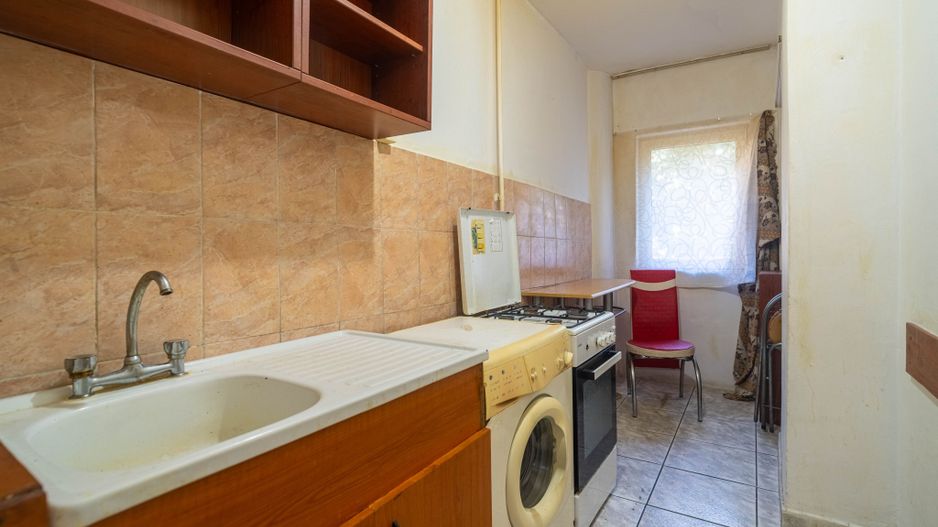 Apartament 1 camera - UTA - etaj 2 - COMISION 0 - Poză 3