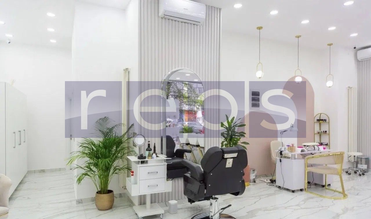 INCHIRIERE SPATIU COMERCIAL VICTORIEI TITULESCU 117MP VITRINA 10MP - Poză 4