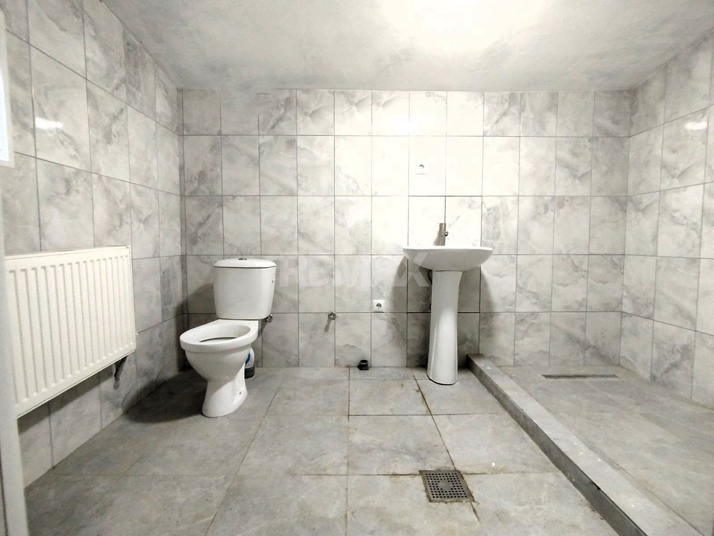 Casă de vânzare – 3 camere, teren generos 18 ari – Bulboaca, Anenii Noi - Poză 14