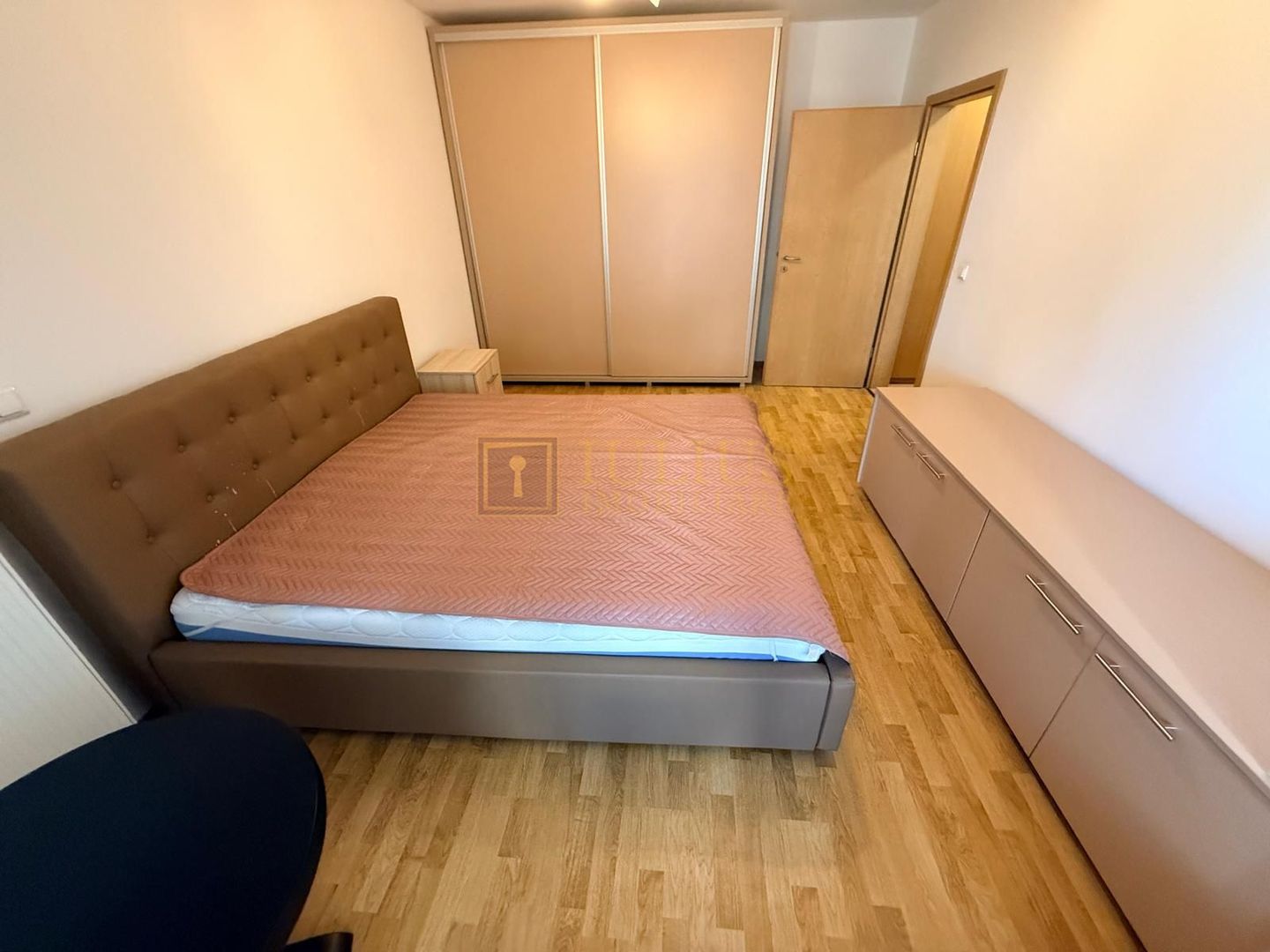 3 camere| Aradului| loc de parcare subteran| Pet friendly (animal mic) - Poză 7