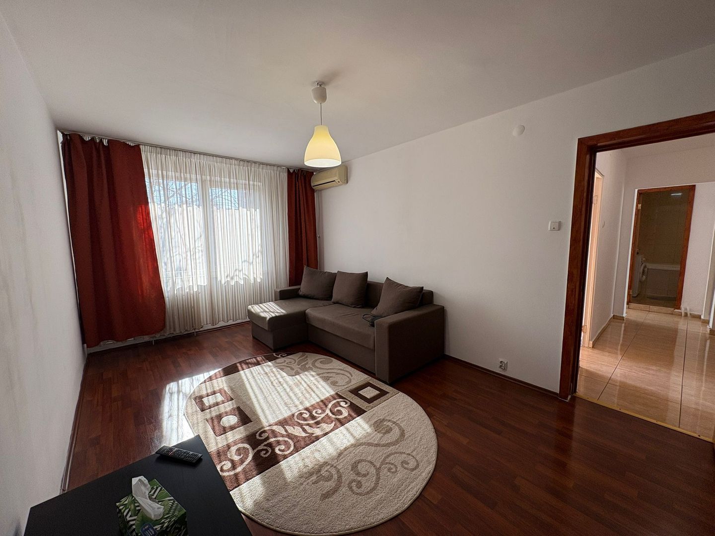 AP. 2 CAMERE P-TA SUDULUI, BUCATARIE INCHISA, MOBILAT, METROU 6 MINUTE - Poză 2