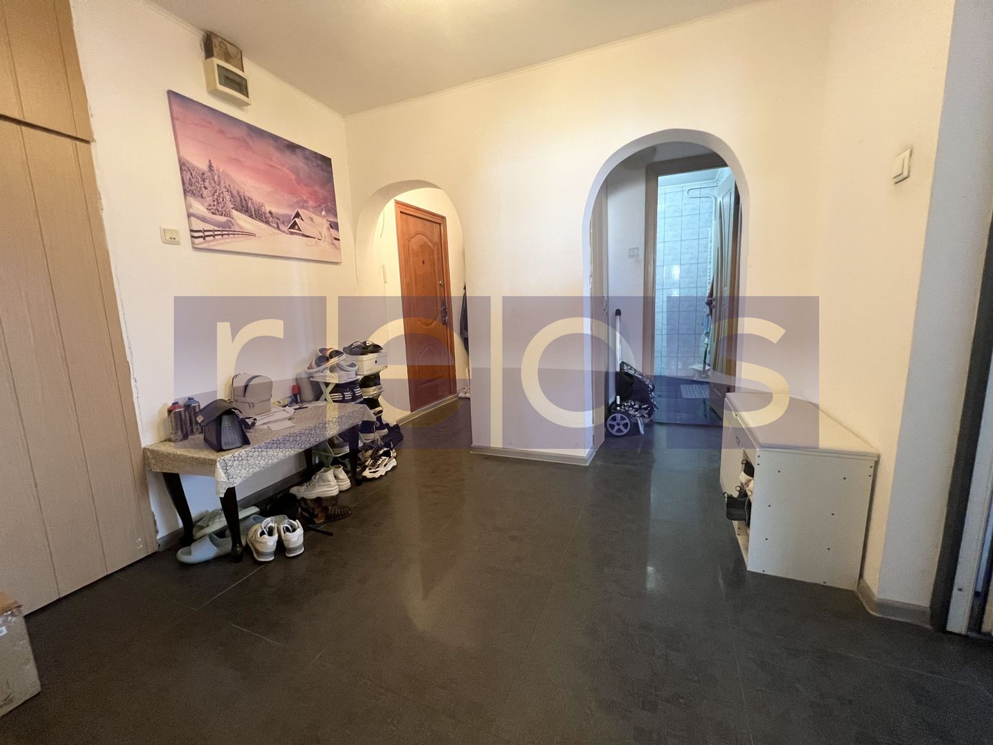 VANZARE 4 CAMERE | 87 MP | VEDERE PANORAMICA | ZONA CRANGASI - Poză 1