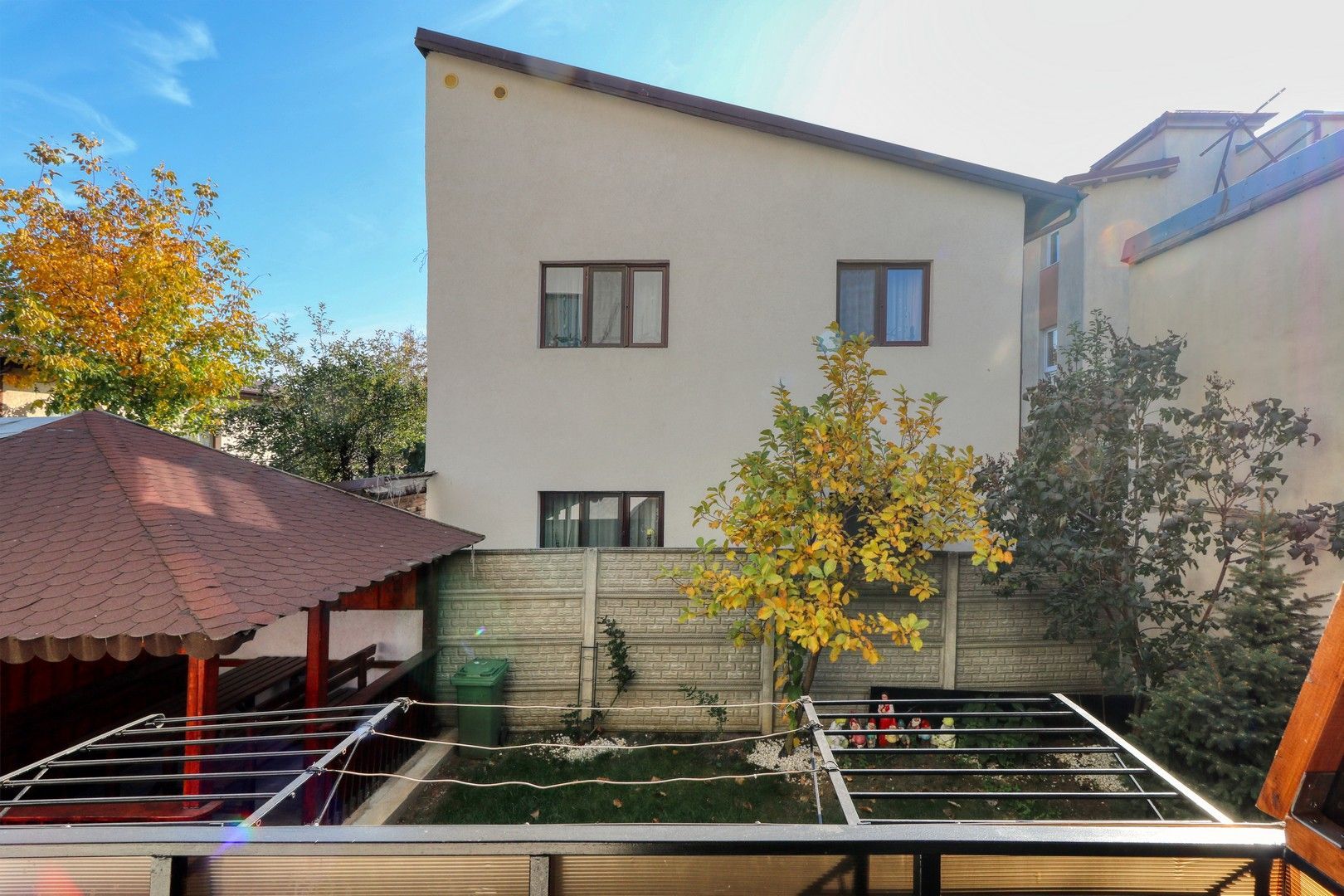 Apartament 3  camere si curte mare - Bucurestii Noi - comision 0 - Poză 18