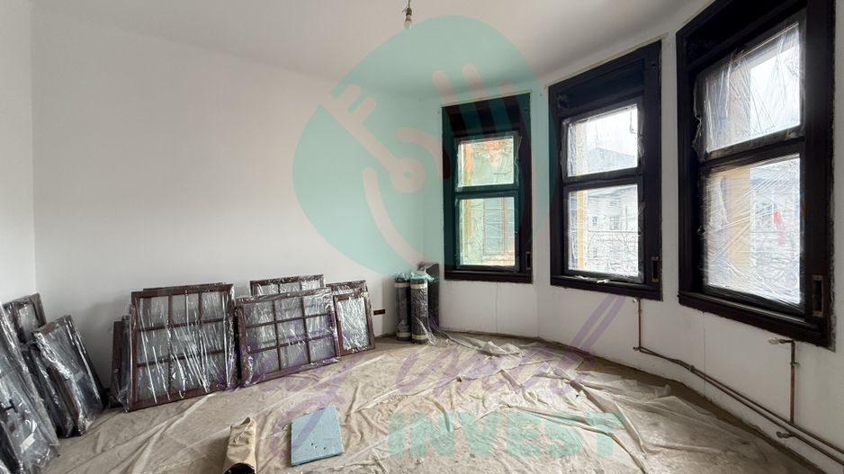 Apartament boieresc partial renovat - Poză 6
