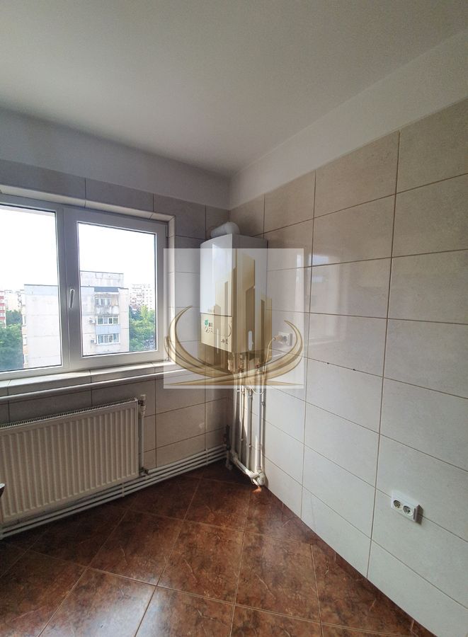 Apartament 2 camere semidecomandat cu parcare de resedinta - Poză 8