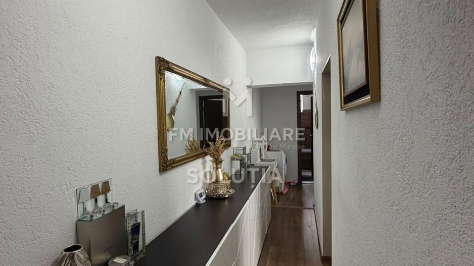 Apartament Modern, Renovat Integral | 3 Camere Decomandate | etaj 2 - Poză 9