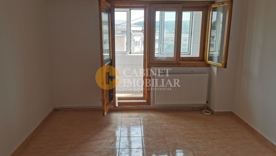 PACURARI - 3 CAMERE DECOMANDAT - BLOC 1985 - Poză 1