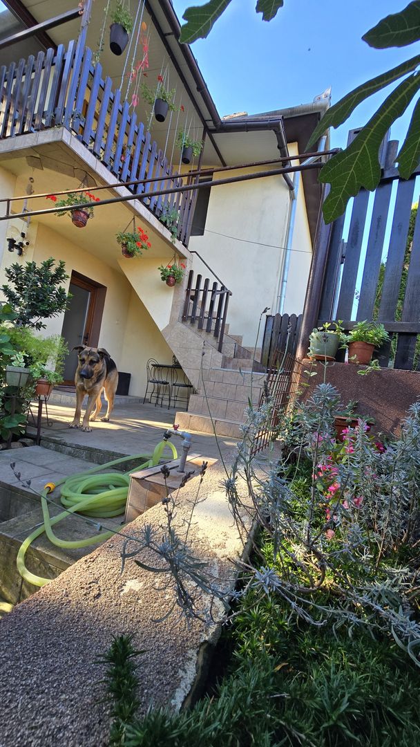 Casă spațioasă cu 6 camere în Triaj preț ajustat - COMISION 0%🌿🏡 - Poză 15