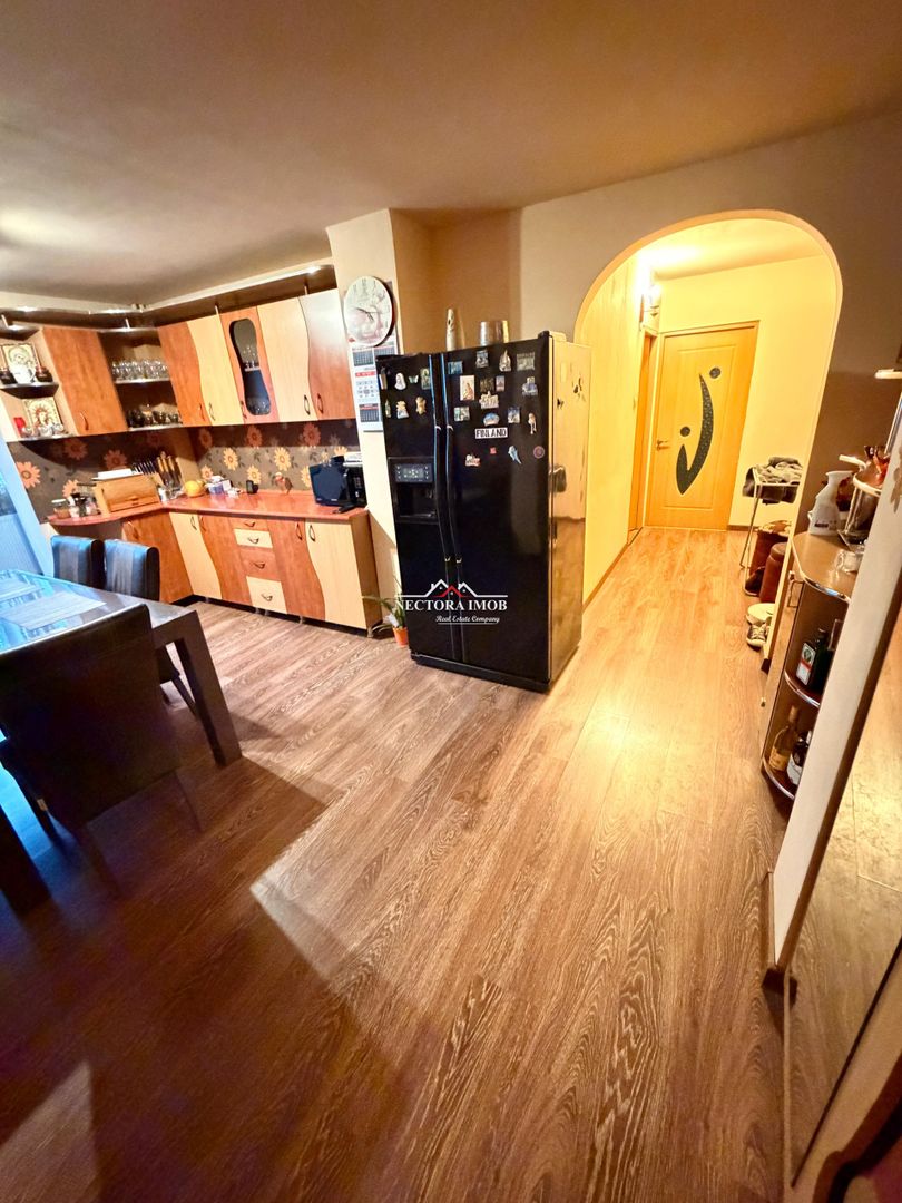 NECTORA IMOB-Apartament 4 camere,2 bai, 83 mp,Parter,Parcare,Sanmartin - Poză 4