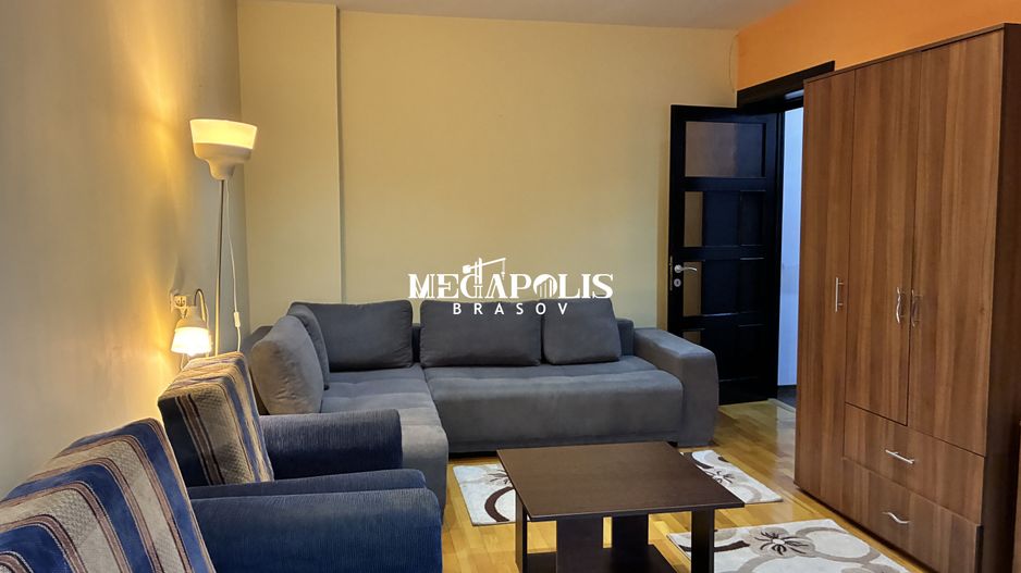 Garsonieră / Brașovul vechi / Perfectă pentru studenți - Poză 1