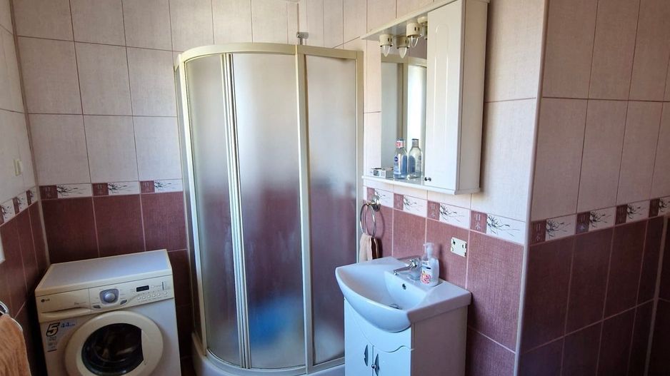 Vila in Timisoara zona foarte buna COMISION 0% - Poză 8