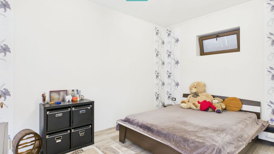 Casă modernă cu 2 corpuri, 5 camere în Pecica - Poză 17