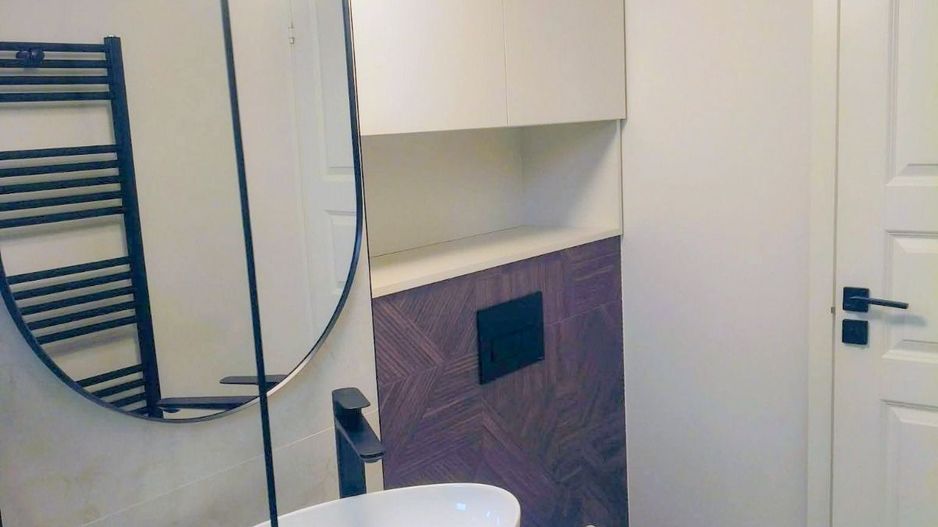 De vanzare apartament cu 2 camere, port, parter, 75.000 euro - Poză 8