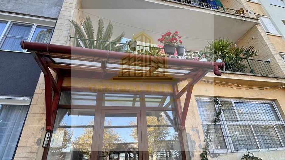 Studio luminos spre vanzaare, la poalele Pietrei Craiului – Zărnești - Poză 6