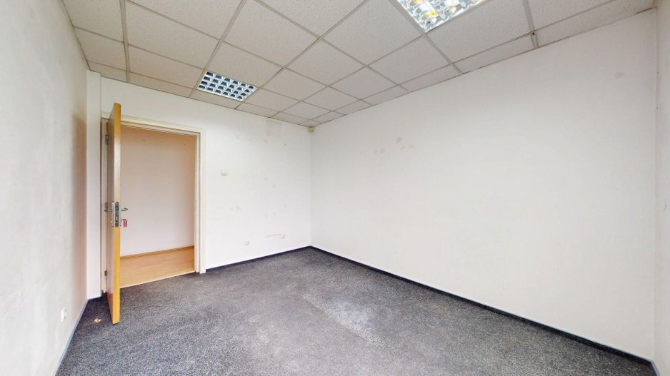 DAMAROAIA | Jiului | Chirie Casa 16 camere | 15 parcari + metrou 900m - Poză 34